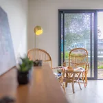 Maison Moderne Et Spacieuse Avec Jardin A