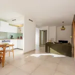 Maison Moderne Et Spacieuse Avec Jardin A * Pessac