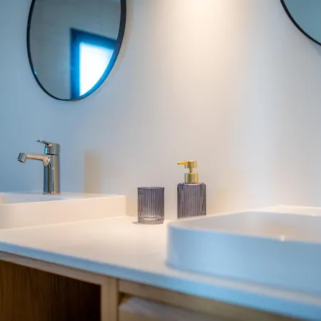 Nyaraló Maison Moderne Et Spacieuse Avec Jardin A