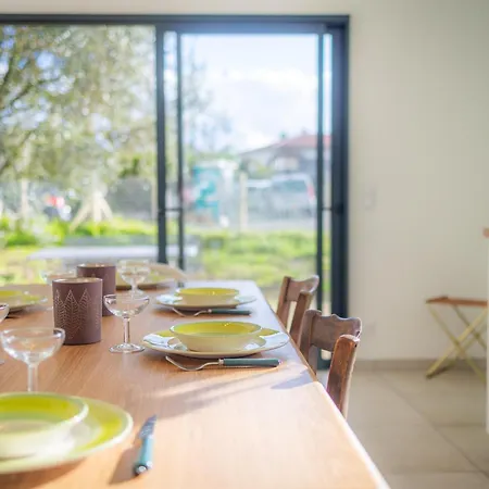 Maison Moderne Et Spacieuse Avec Jardin A 펜션 페삭
