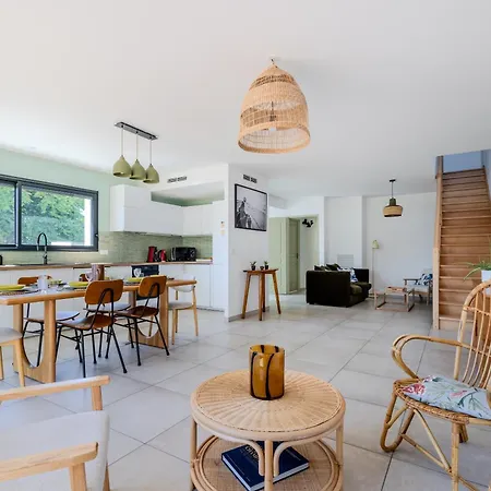 펜션 Maison Moderne Et Spacieuse Avec Jardin A