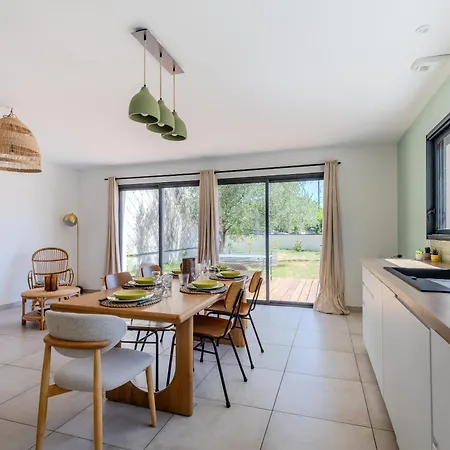펜션 Maison Moderne Et Spacieuse Avec Jardin A 페삭