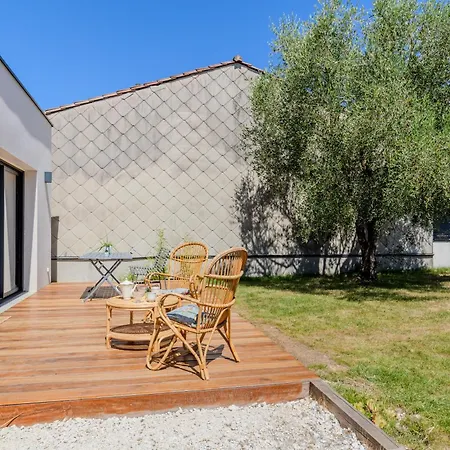 펜션 Maison Moderne Et Spacieuse Avec Jardin A 페삭